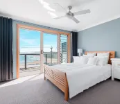 Retreat by the Sea – Coastal Escape with Cozy Spa & Panoramic Ocean Sunset Views
