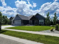 Monthly Vacation Rental in the gorgeous Flathead Valley! - Bungalows