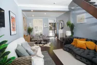 Entertainer. 2BR Darlinghurst Outdoor Sun Park x2 cars. Hotels in Darlinghurst