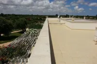 Leralora House - Olive Tree. Elegant villa with swimming pool, a stone's throw from the sea