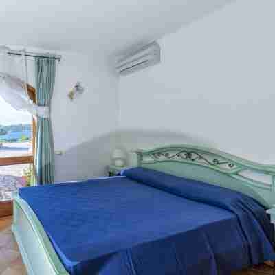 Lovely apartment with sea view Rooms