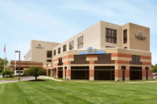 DoubleTree by Hilton Hartford - Bradley Airport Hotel a 