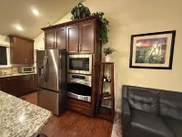 Heber Valley Base Camp: convenient location, modern amenities, pleasant spaces