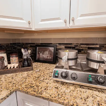 Mountain Fun w/Hot Tub, Game Areas, Huge Yard, Waffle Bar! Pet Friendly