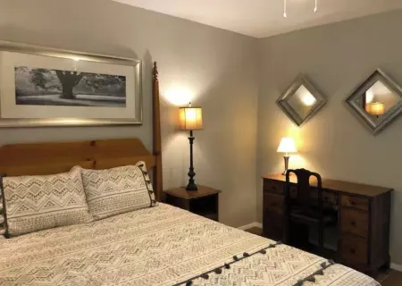 Charming 4-Bedroom retreat with Expansive Pool & Firepit Space