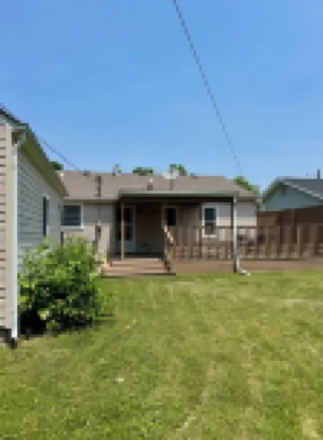 Fortville Fun! 2Bedroom-King and Queen. Stylish Home with Game Garage Hotels in Hancock County