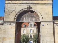 Charming apartment in the heart of the Cité Ξενοδοχεία στην πόλη Langres