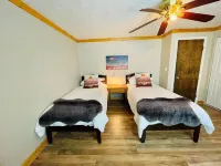 Mountain Retreat for skiing, hiking, biking, water sports or relaxing