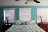 4 BR House in Horseshoe Beach: Your Fishing & Scalloping Adventure Starts Here