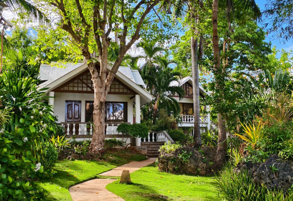 옥통 케이브 리조트 객실