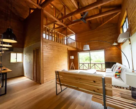 Cottage Coliberty 阿南市のホテル