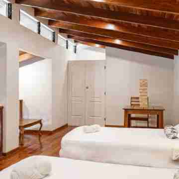 Selva Blanca, Jungle Retreat. Charming 4Bdr house with AC, WiFi & Private Pool Rooms