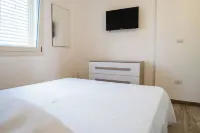 Nice house 100 meters from the sea, equipped with every comfort, WiFi included Hotels in Torre San Giovanni Ugento