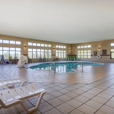Comfort Suites