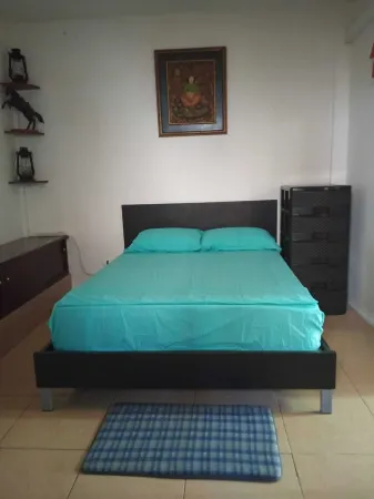Bedroom apartment in beautiful Manta with AC, WiFi