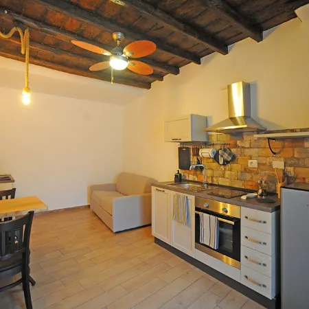 La Corte di GreSi - Holiday home in the heart of medieval Tivoli Отели рядом с достопримечательностью «Вилла Адриана»