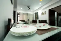 Peaceful 2 Bed 2 Bath Spacious Floor Available