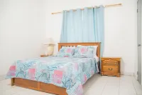 EGO GUESTHOUSE#2----Breathtaking villa sitting on the hill with lovely Oceanview Hotels in 