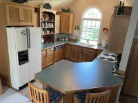 Charming 2-bedroom townhome with WiFi, AC in Harbor Springs