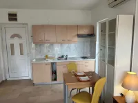 SAVINA Apartan 20 metara od mora stan za 3 osobe Hotels in Herceg Novi