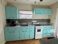 Charming 2-bedroom house with WiFi, AC in adorable Sycamore Hotel a Sycamore