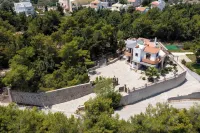 Glamorous Villa Nefeli