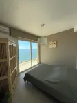 Apartment "Sur l'Eau" walking distance to beach and center. Gulf of Saint-Tropez