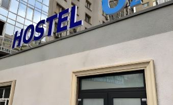 Hostel O2