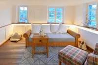 Cozy farmhouse on Lake Constance Hotels in Deggenhausertal