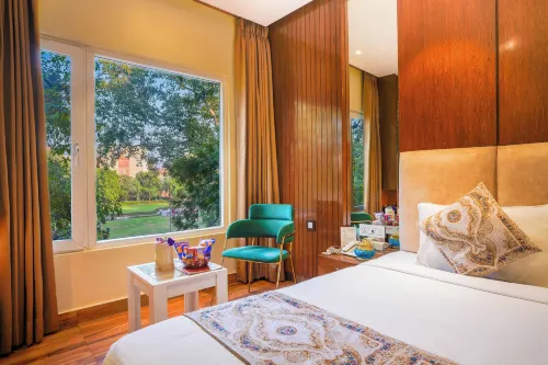 Stamps Golden Lagoon by Eight Continents - Opposite to Golden Temple Hotels in Amritsar
