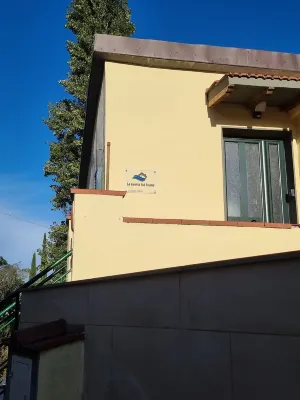 The little house on the river - nice one-bedroom apartment very close to the city center