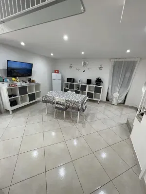 Azalea in the heart of Herculaneum