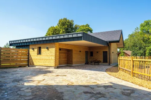 "Whisper of Alpacas" chalet new opening 09/25