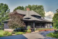 Upscale Arts + Crafts Bungalow w/ Yard, Pool! - 3-Star