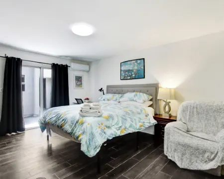 บ้านสวยวิวสวยในอาซูสะ แคลิฟอร์เนีย โรงแรมในอาซูซ่า