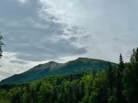 Scenic, cheery, and bright Eagle River home base to adventure.