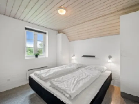 "Birette" - 1.2km from the sea