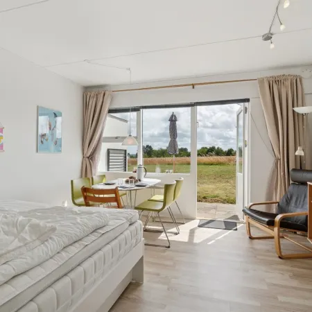 "Mia" - 200m from the Sea