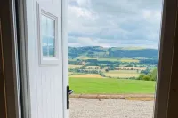Woodhead Shepherds Hut - Sleeps 2 - Parking - วิว