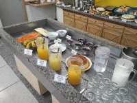 Hotel Ideal - Bữa sáng