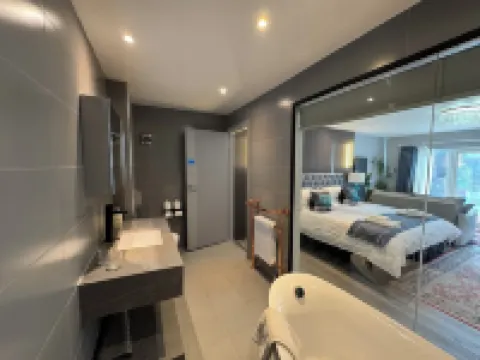 Ambleside Rooms & Suites - Stylish Stays with Breathtaking Views - Stay Longer, Save More Hotels in 