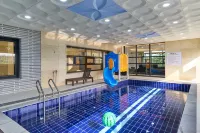 Daebudo DuMong DalGeum Pool Villa