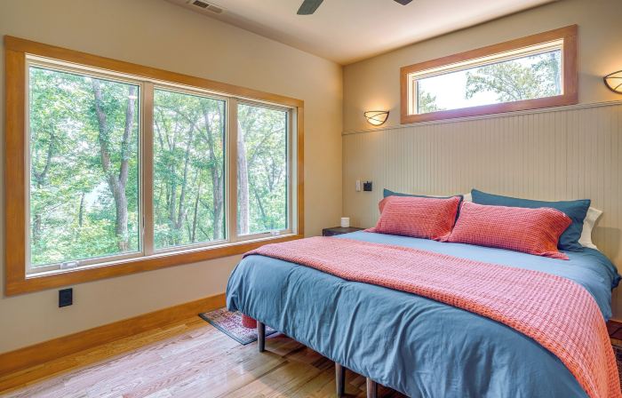 Modern Nellysford Getaway w/ View: Deck & Fire Pit