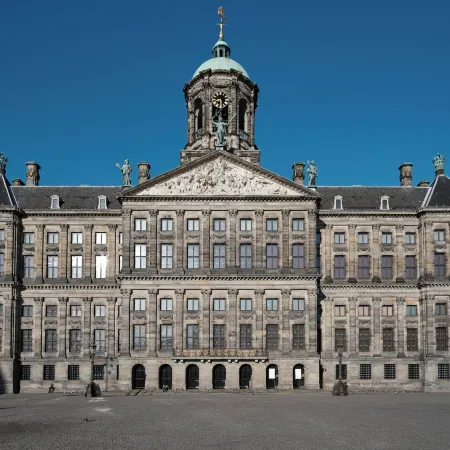 The Pavilions Amsterdam, The Toren