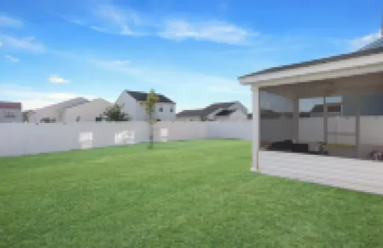 Spacious 5-bedroom house in charming Port Wentworth with WiFi and fitness room