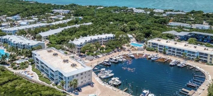 Mariner’s Club, Key Largo Home!!! 4Bedroom 4Bathroom Tropical Oasis Ξενοδοχεία στην πόλη Key Largo