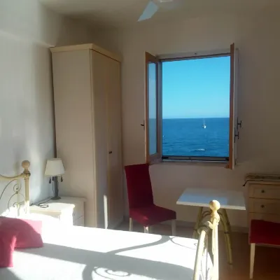 Hotel Orpheus Hotels near Lido Beach Bonday