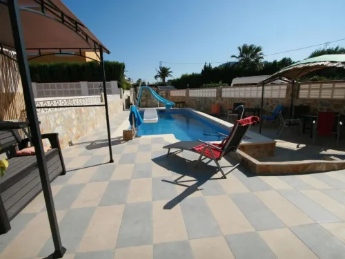Basket, second home Comfortable Vacation Home - 4-Star