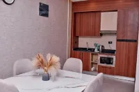 リッジヴィル アパートメント by プラチナム