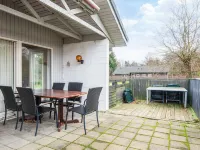 6 person holiday home in Herning - 2-Star
